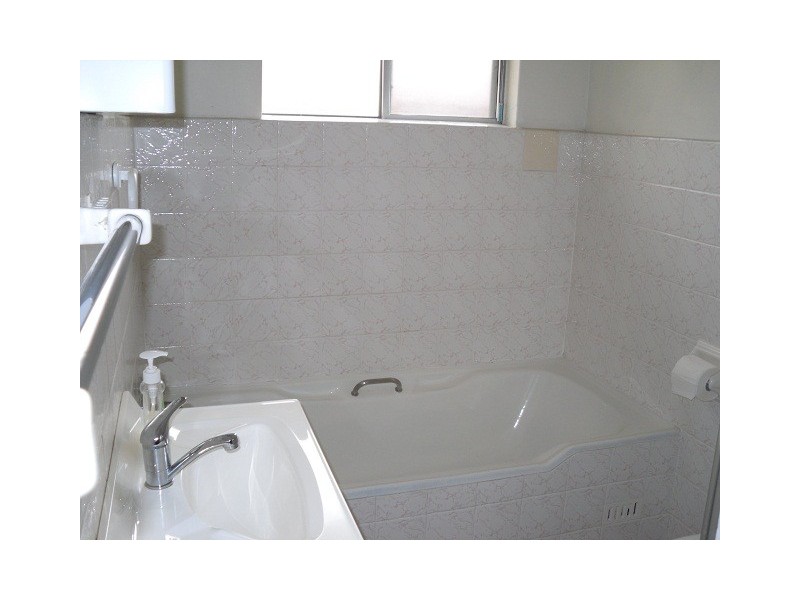 9/27  Harnett, Marrickville NSW 2204