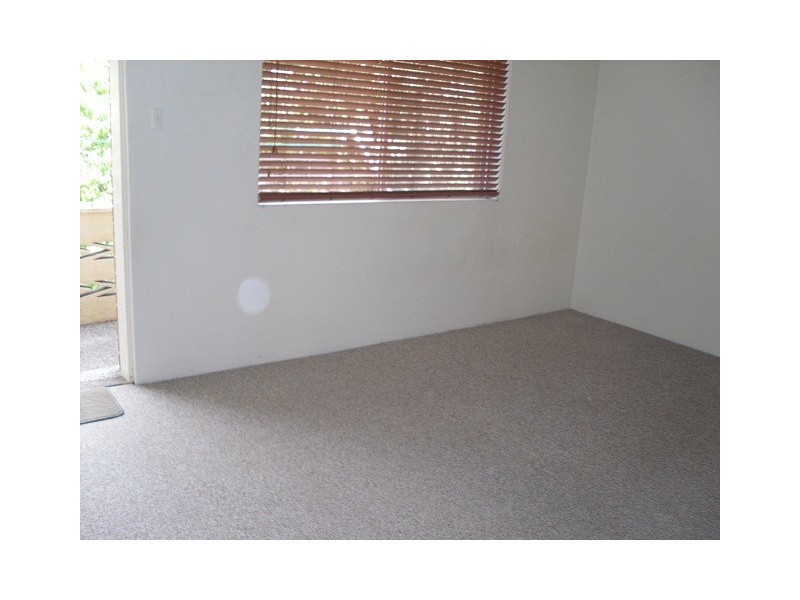 9/27  Harnett, Marrickville NSW 2204