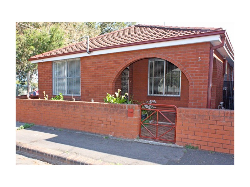 2 Hart Street, Tempe NSW 2044