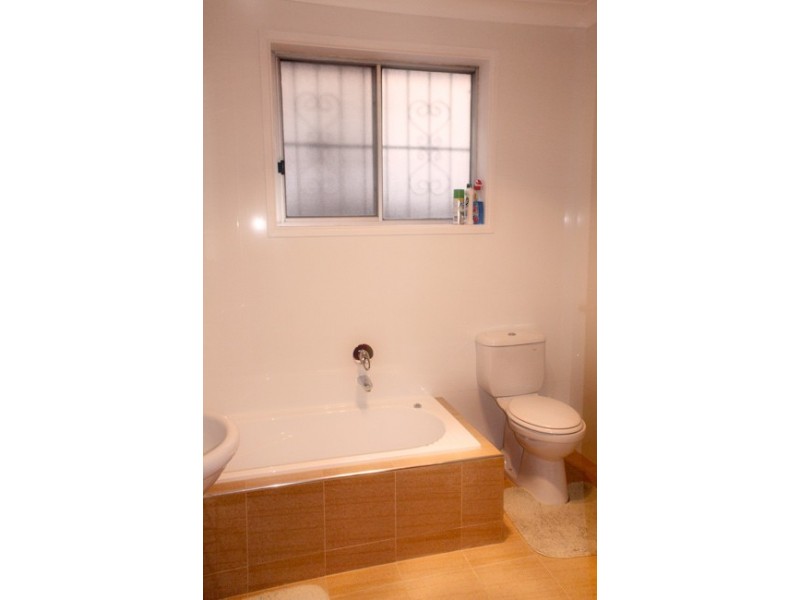 2 Hart Street, Tempe NSW 2044