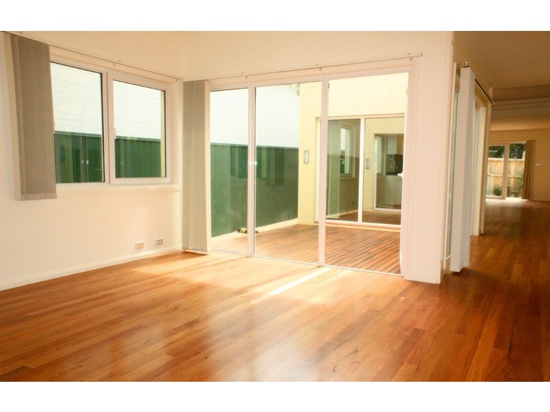 32 Gordon Sq, Marrickville NSW 2204