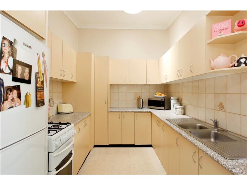 10 Hillcrest Street, Tempe NSW 2044