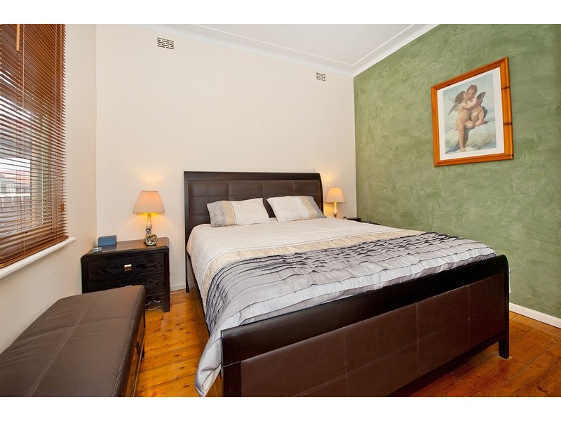 42 Fanning Street, Tempe NSW 2044