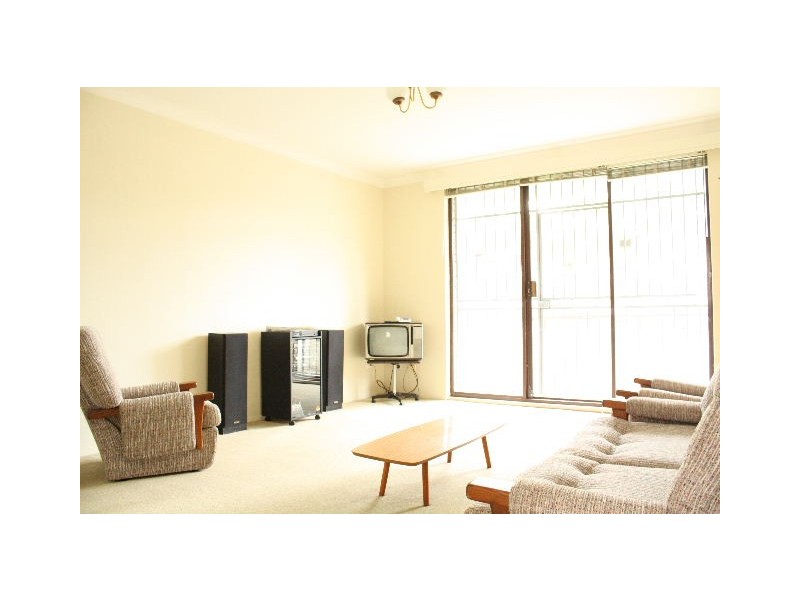 1/32  Hill Street, Marrickville NSW 2204