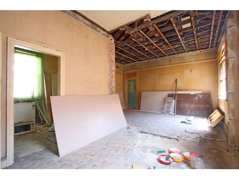 11 Lymerston Street, Tempe NSW 2044