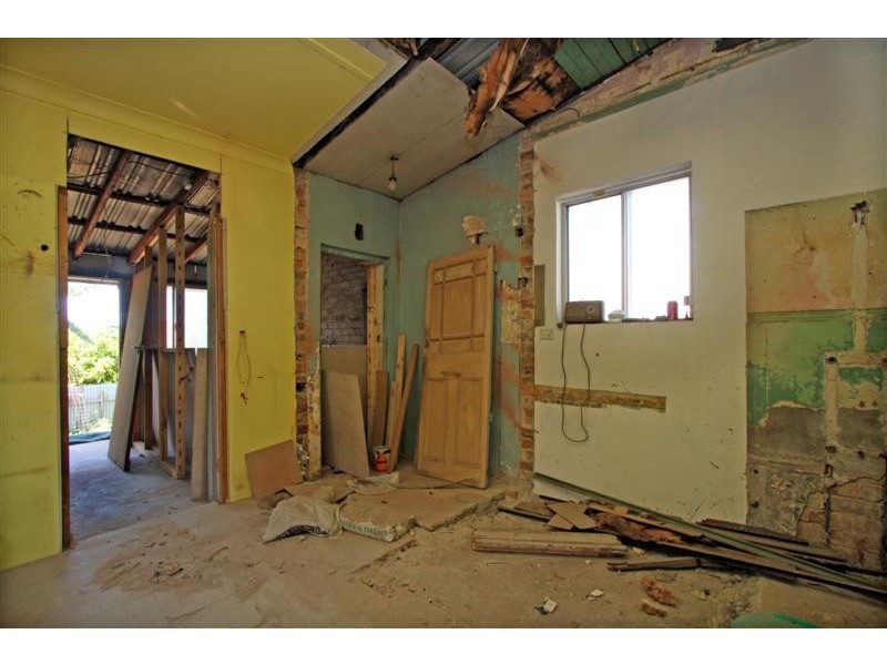 11 Lymerston Street, Tempe NSW 2044