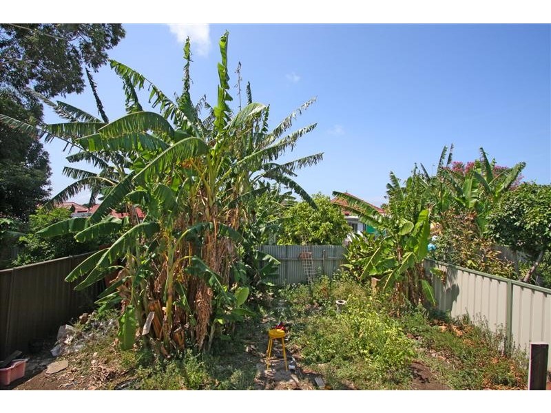 11 Lymerston Street, Tempe NSW 2044