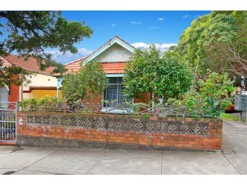 21  Ewart Street, Marrickville NSW 2204
