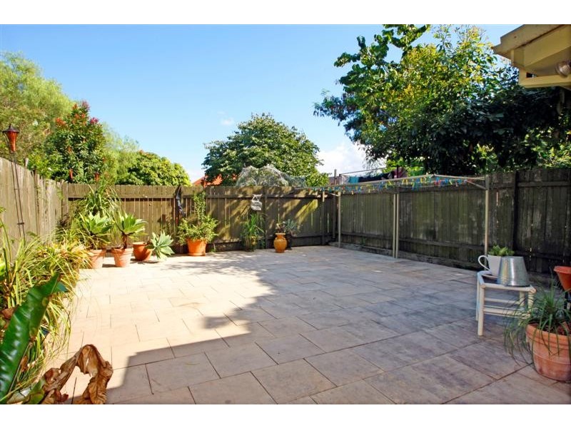 20 Perry Street, Enmore NSW 2042