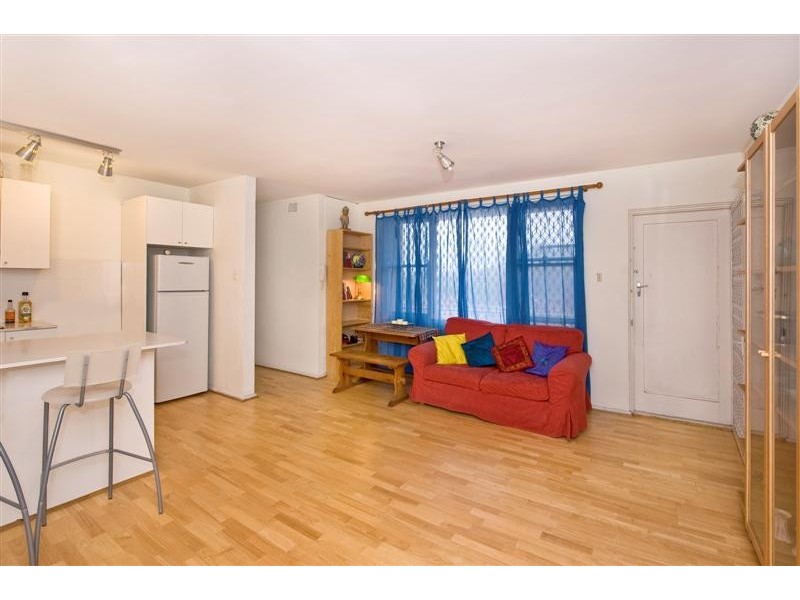 6/6 Esk St, Marrickville NSW 2204