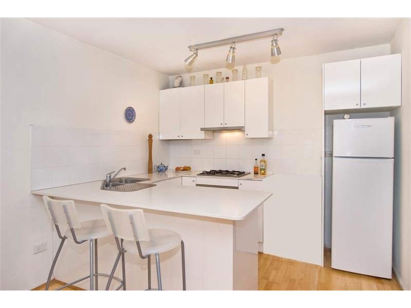 6/6 Esk St, Marrickville NSW 2204