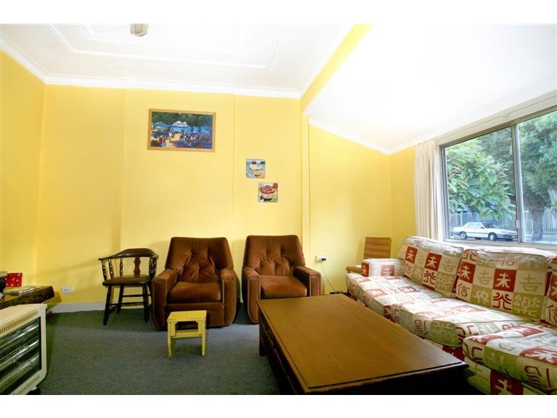 12 Northcote St, Marrickville NSW 2204