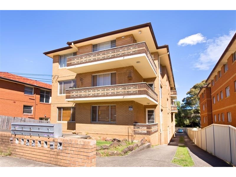 4/27 Harnett Ave, Marrickville NSW 2204