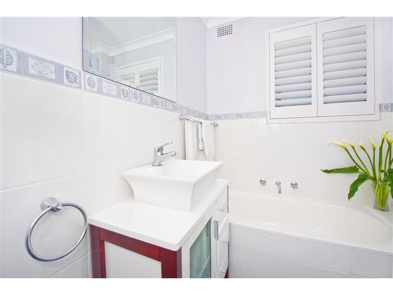 6/23  Arthur Street, Marrickville NSW 2204