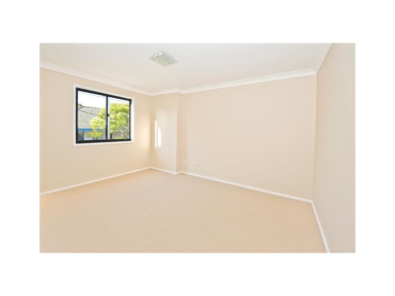 46 Station Street West, Tempe NSW 2044