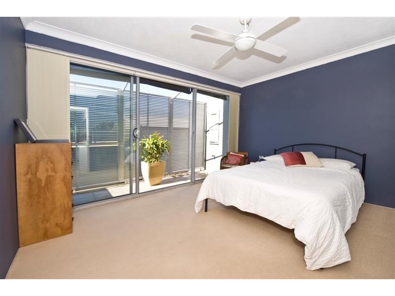 211/5-13 Garners Ave, Marrickville NSW 2204