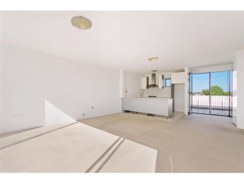 215/5-13 Garners Ave, Marrickville NSW 2204