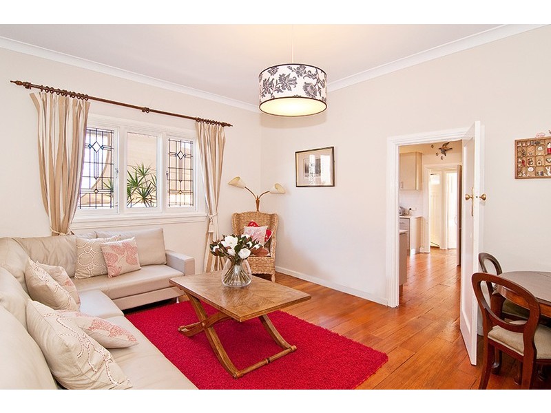 25 Lymerston Street, Tempe NSW 2044