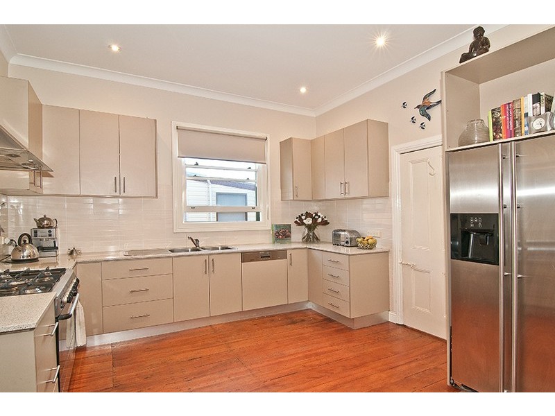 25 Lymerston Street, Tempe NSW 2044