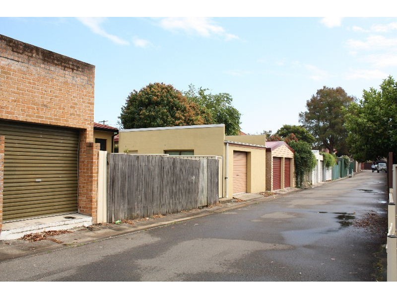 28 Petersham Rd, Marrickville NSW 2204