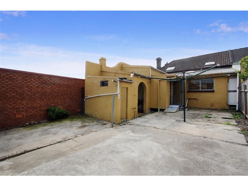 52 Calvert Street, Marrickville NSW 2204