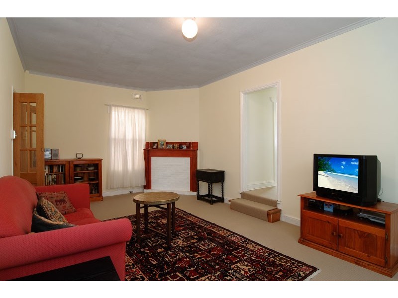 246 Sydenham Rd, Marrickville NSW 2204