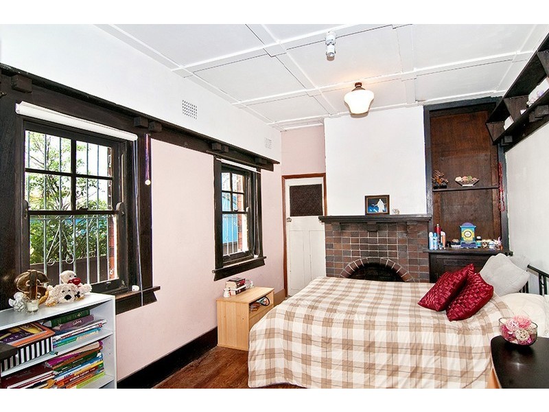 98 Wardell Road, Marrickville NSW 2204