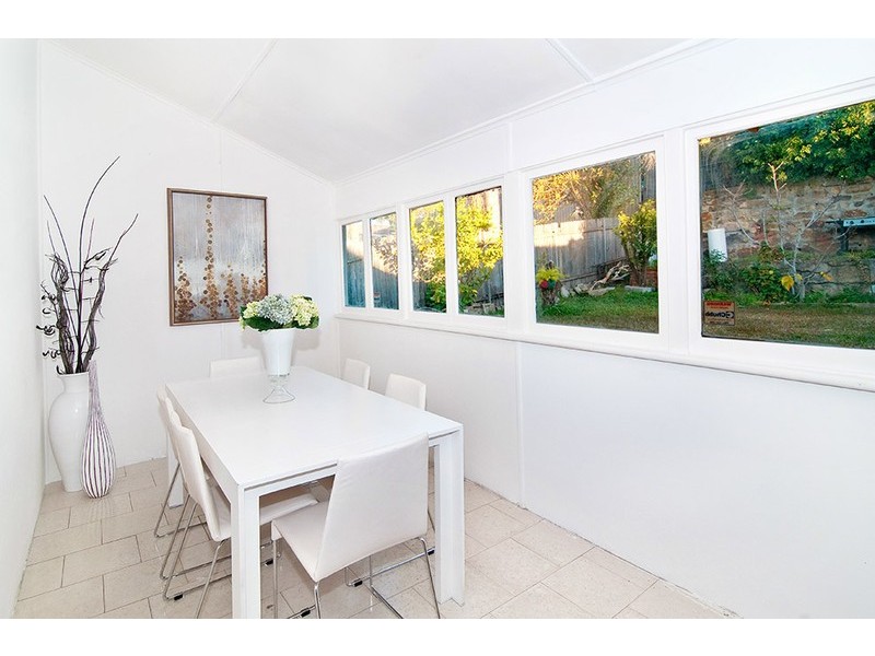 18 Leofrene Avenue, Marrickville NSW 2204
