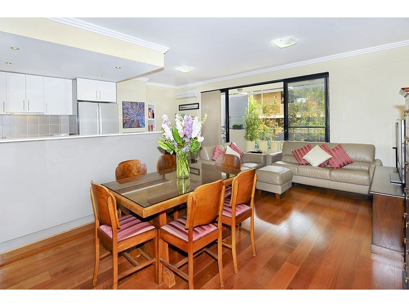 10/11 Wallace St, Marrickville NSW 2204