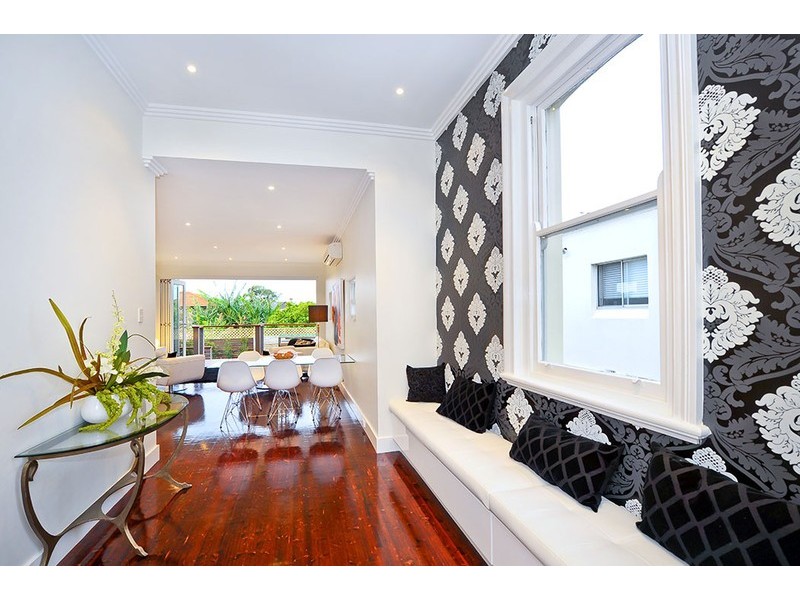 11 Lymerston Street, Tempe NSW 2044