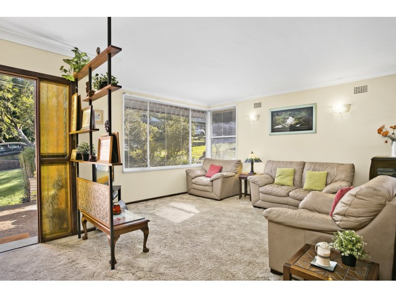 9 Highlands Cres, Earlwood NSW 2206