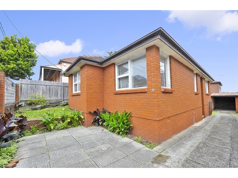 9 Nicholson Street, Tempe NSW 2044