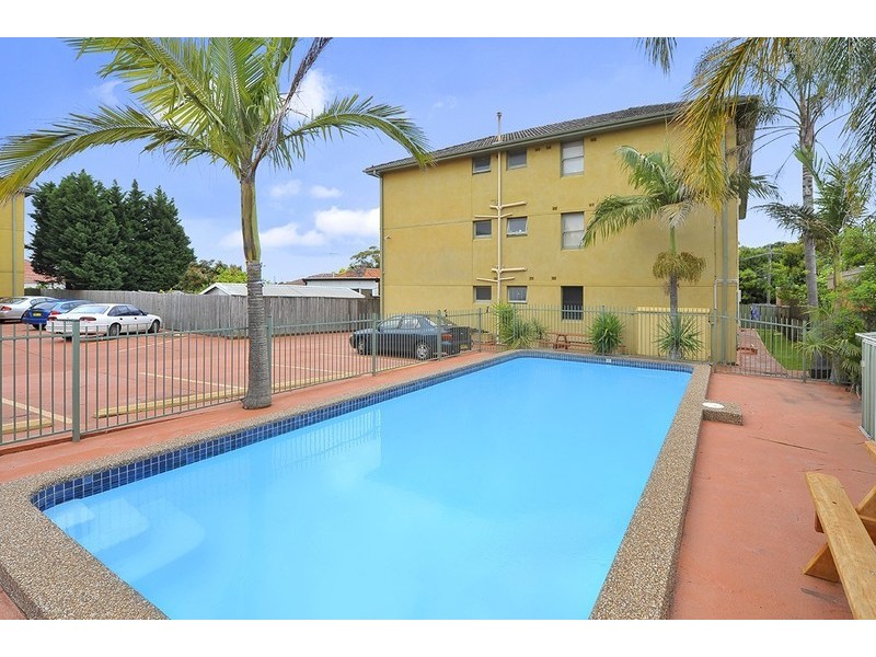 10/2-4 Wrights Ave, Marrickville NSW 2204