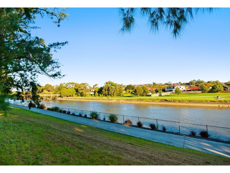 51/20 Close Street, Canterbury NSW 2193