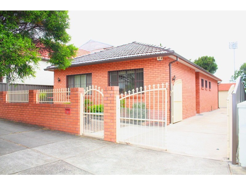 3 Neville Street, Marrickville NSW 2204