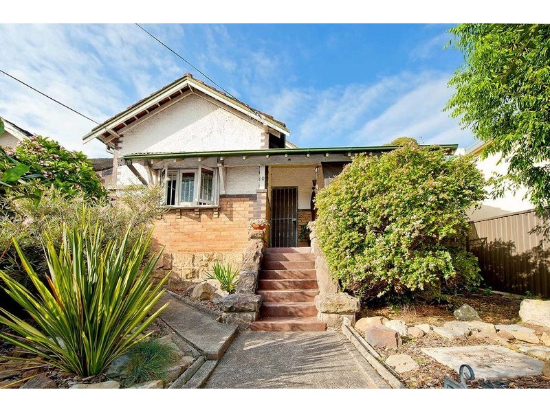 10  Leofrene Avenue, Marrickville NSW 2204