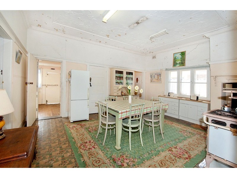 19 Leofrene Avenue, Marrickville NSW 2204