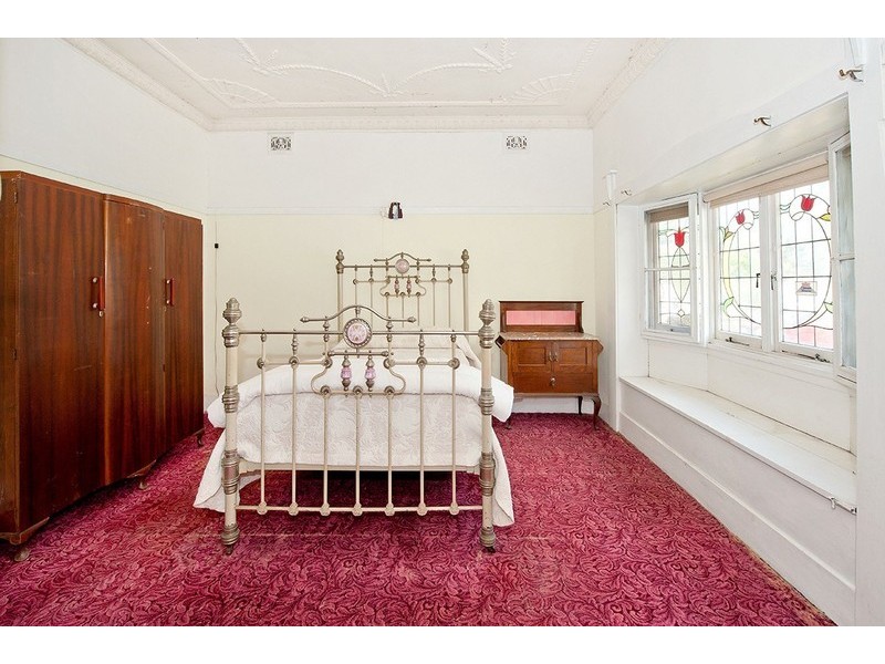 19 Leofrene Avenue, Marrickville NSW 2204