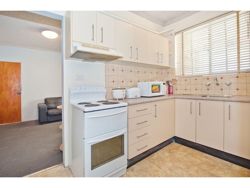 8/75 Warren Road, Marrickville NSW 2204