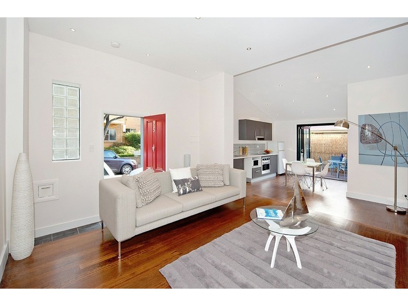 25 Sebastopol Street, Enmore NSW 2042