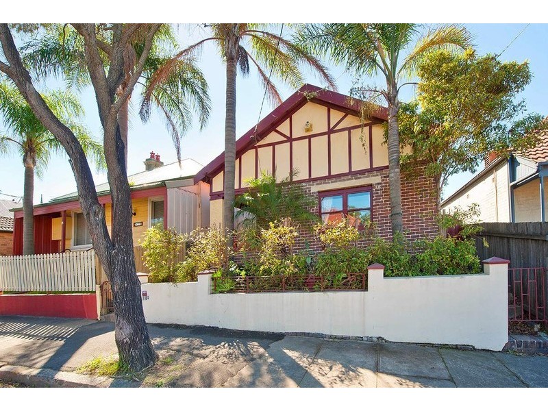 11a  Yelverton Street, Sydenham NSW 2044