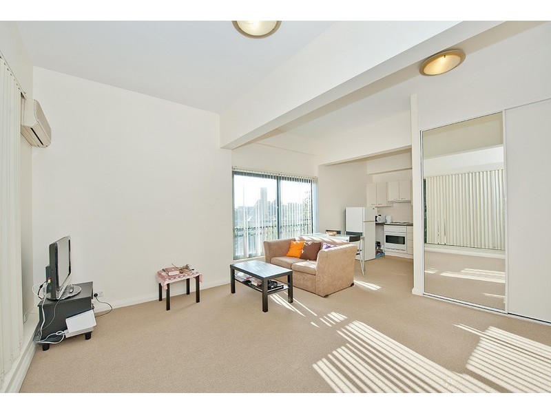 22/8 Cavill Ave, Ashfield NSW 2131