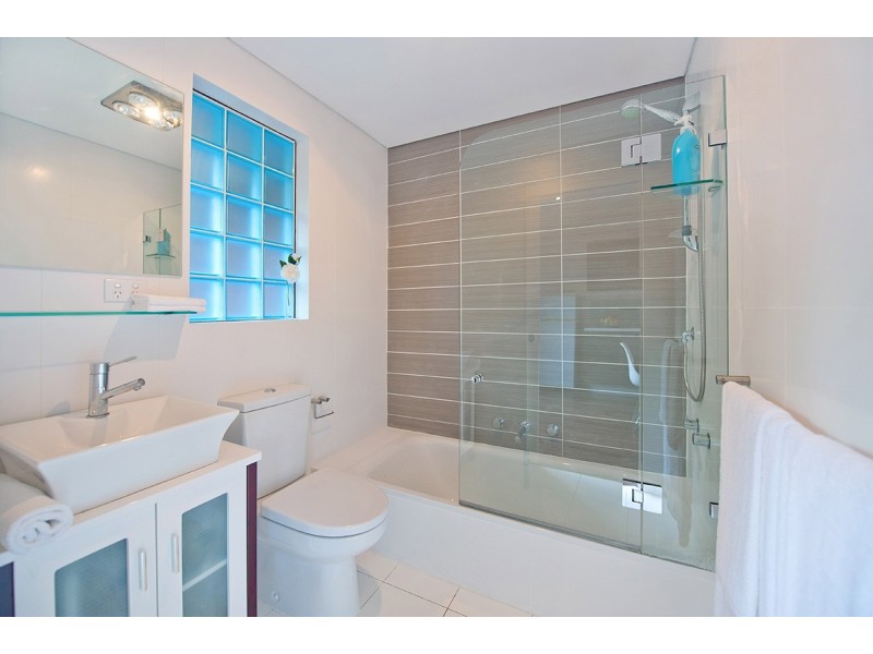 25 Sebastopol Street, Enmore NSW 2042