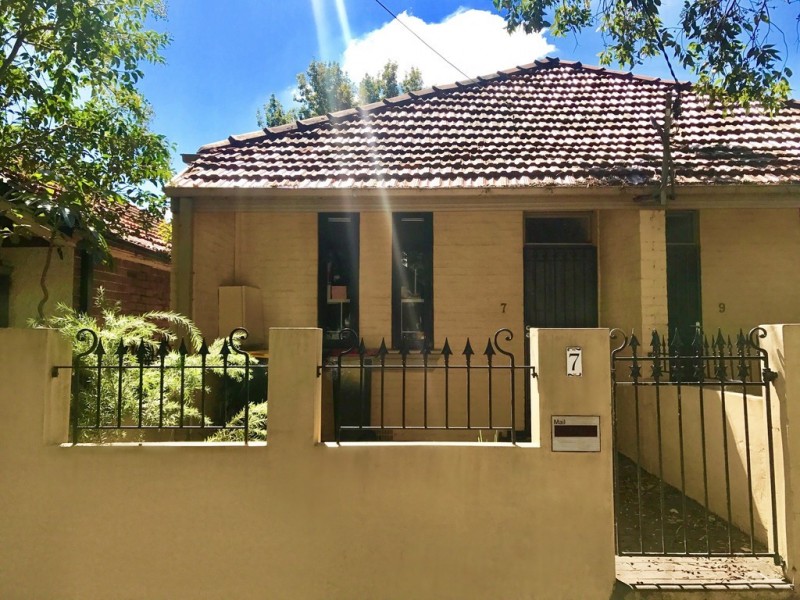 7 Day Street, Marrickville NSW 2204