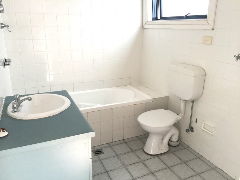 7 Day Street, Marrickville NSW 2204