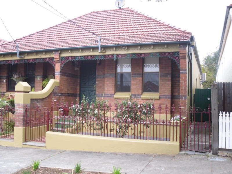 27 Moncur Street, Marrickville NSW 2204