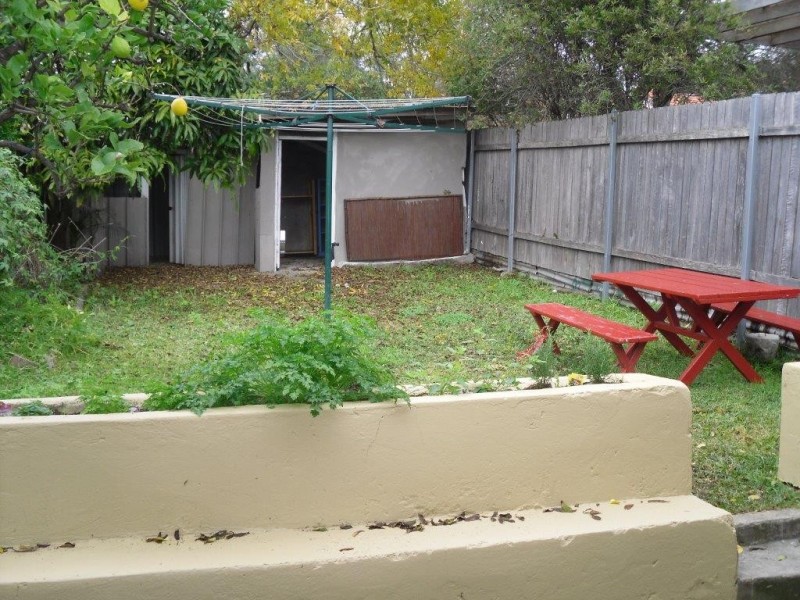 27 Moncur Street, Marrickville NSW 2204