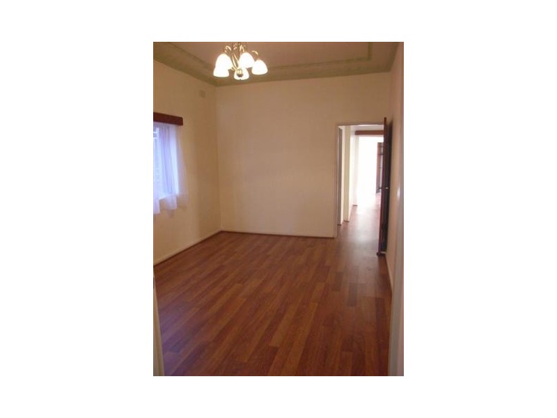 18 Central Ave, Marrickville NSW 2204