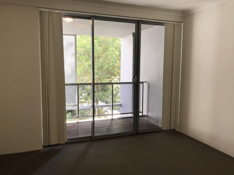302/5-13 Garners Avenue, Marrickville NSW 2204