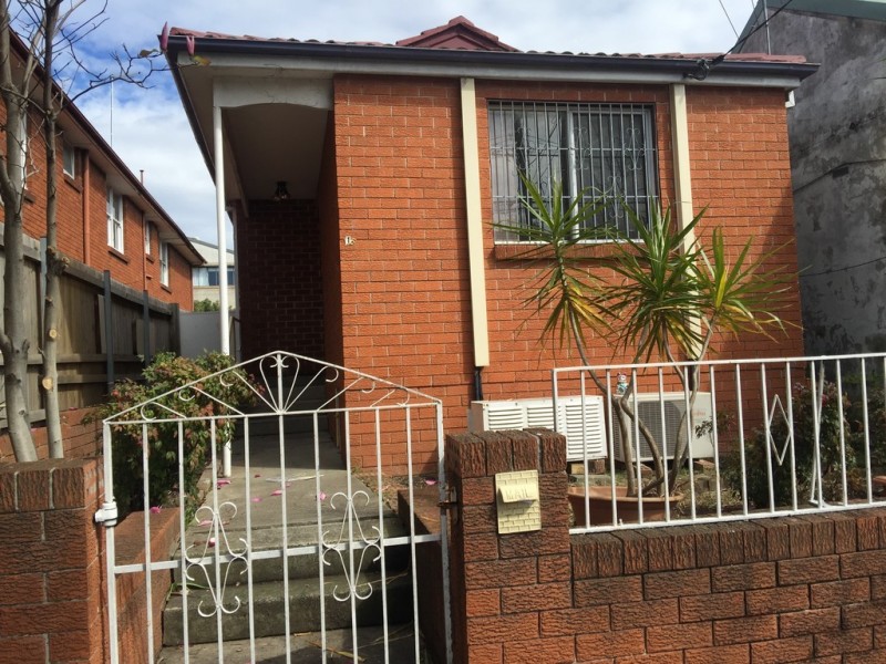 116 Silver Street, St Peters NSW 2044
